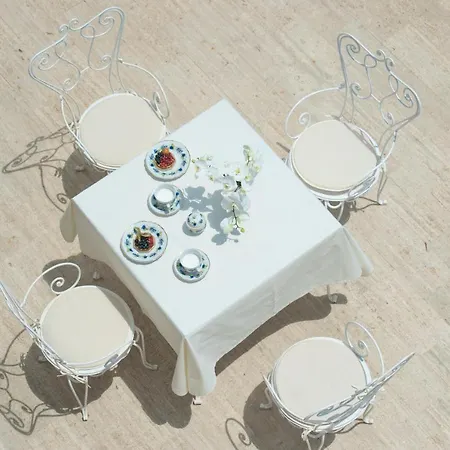 Virginia Villa Positano